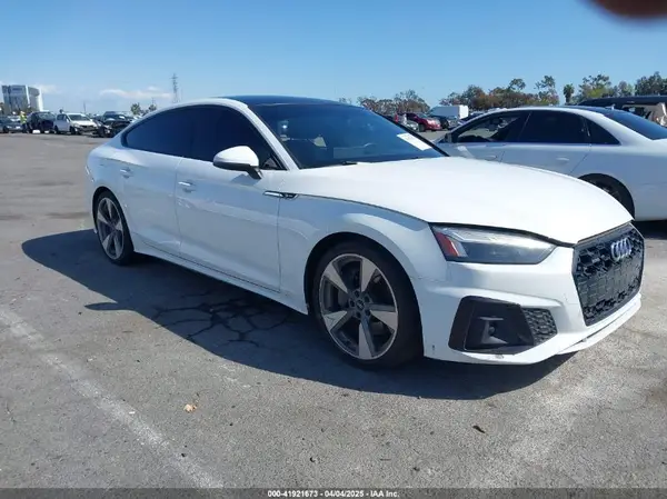 WAUFACF56MA056405 2021 AUDI A5 - Image 1