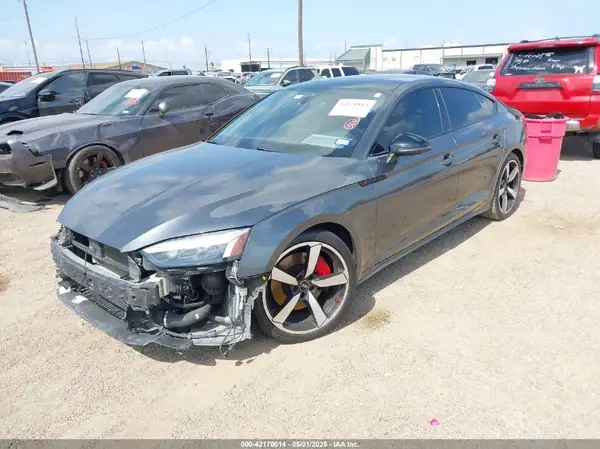 WAUFACF56NA017217 2022 AUDI A5 - Image 2