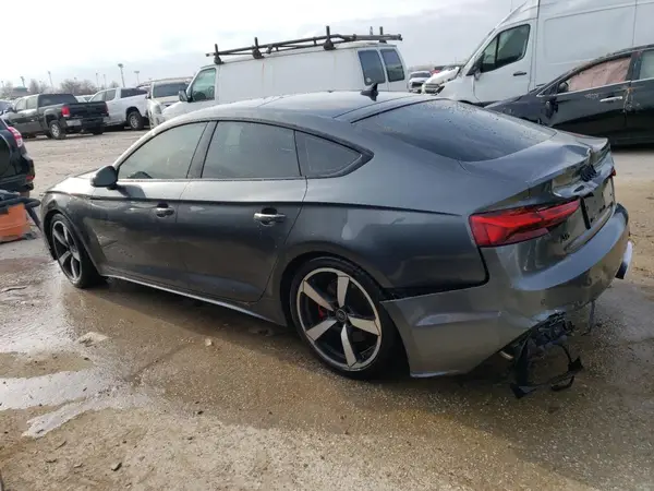 WAUFACF56NA027259 2022 AUDI A5 - Image 2