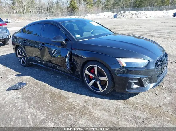 WAUFACF56RA040390 2024 AUDI A5 - Image 1