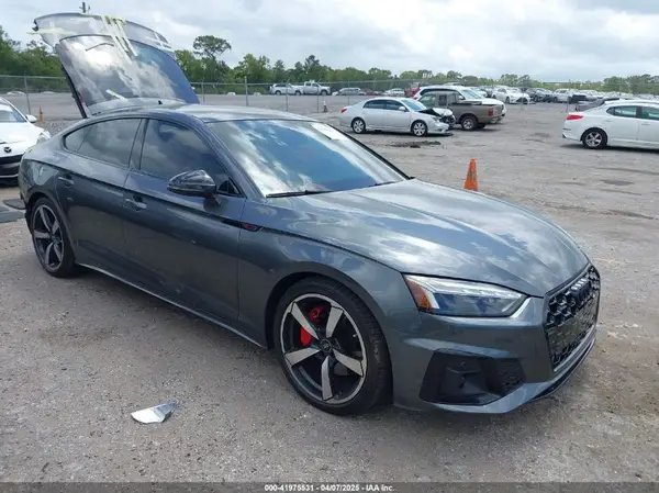 WAUFACF56RA045010 2024 AUDI A5 - Image 1