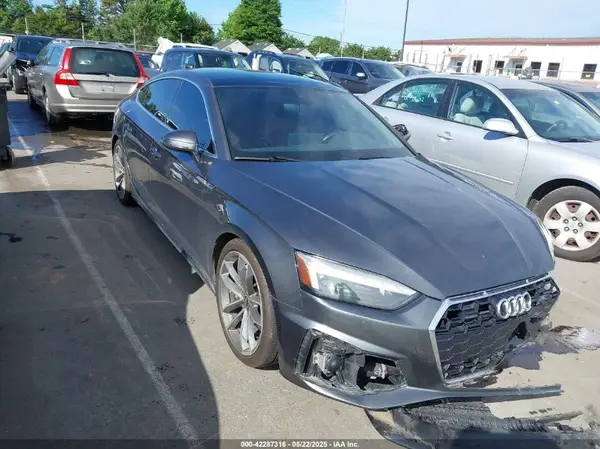 WAUFACF57MA054789 2021 AUDI A5 - Image 1