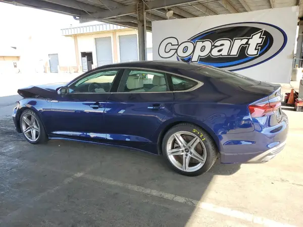 WAUFACF57NA013144 2022 AUDI A5 - Image 2