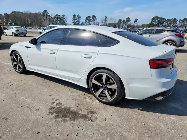WAUFACF57NA034530 2022 AUDI A5 - Image 2
