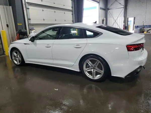 WAUFACF59MA052381 2021 AUDI A5 - Image 2