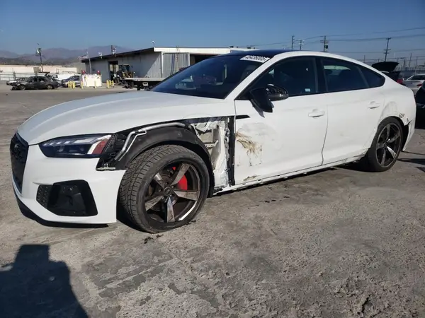 WAUFACF59NA036277 2022 AUDI A5 - Image 1