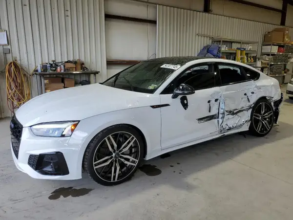 WAUFACF5XMA050168 2021 AUDI A5 - Image 1