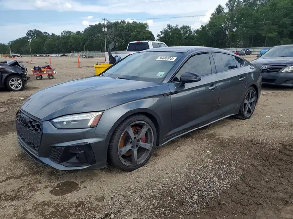 WAUFACF5XNA018676 2022 AUDI A5 - Image 1