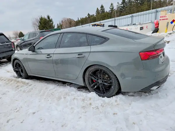 WAUFACF5XNA023182 2022 AUDI A5 - Image 2
