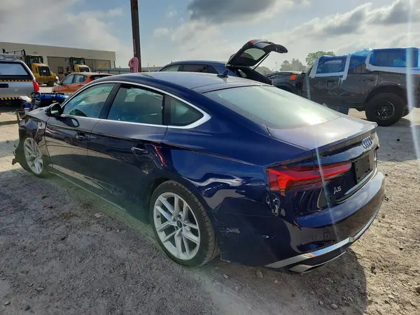WAUFACF5XRA077121 2024 AUDI A5 - Image 2