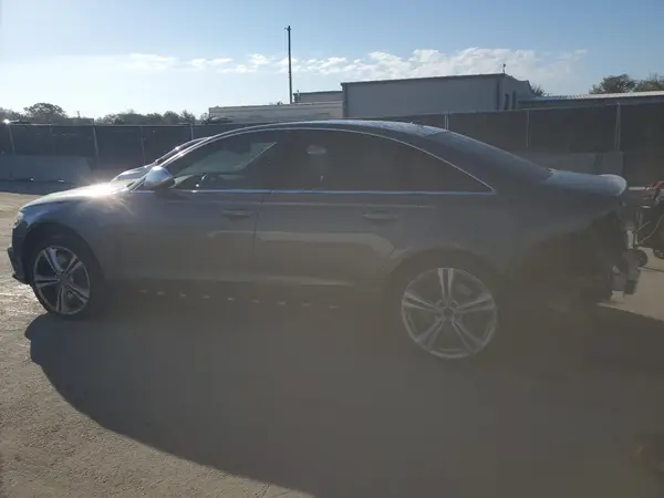 WAUFFAFC2JN024432 2018 AUDI S6 - Image 2