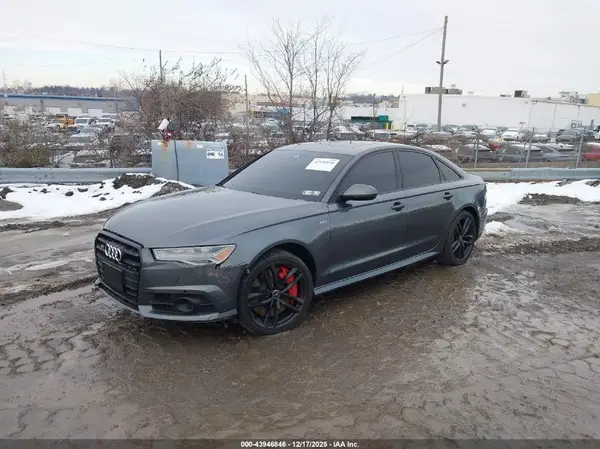 WAUFFAFC9JN040921 2018 AUDI S6 - Image 2
