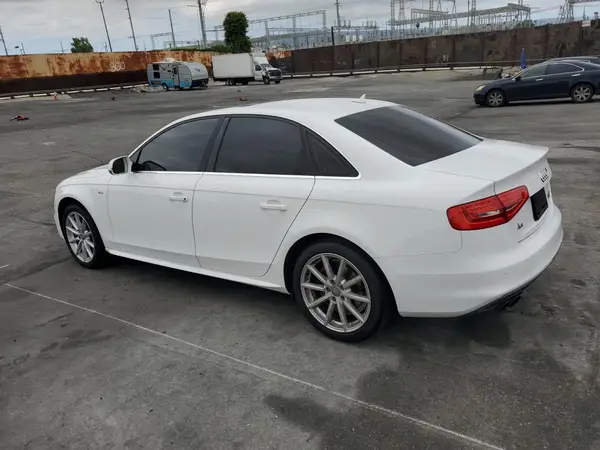 WAUFFAFL0GN003068 2016 AUDI A4 - Image 2