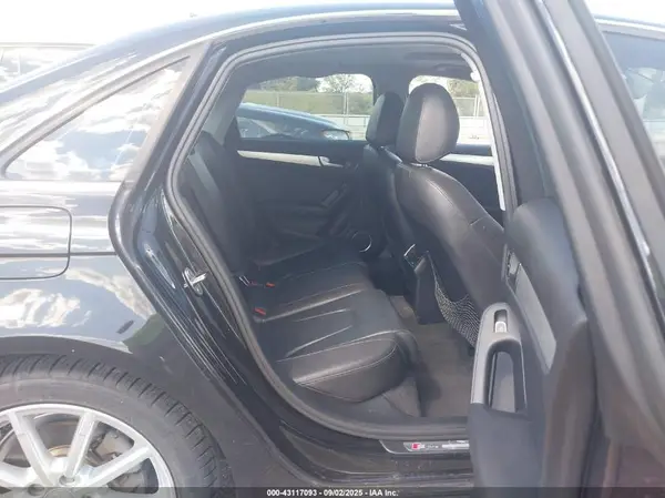 WAUFFAFL1GN011616 2016 AUDI A4 - Image 8