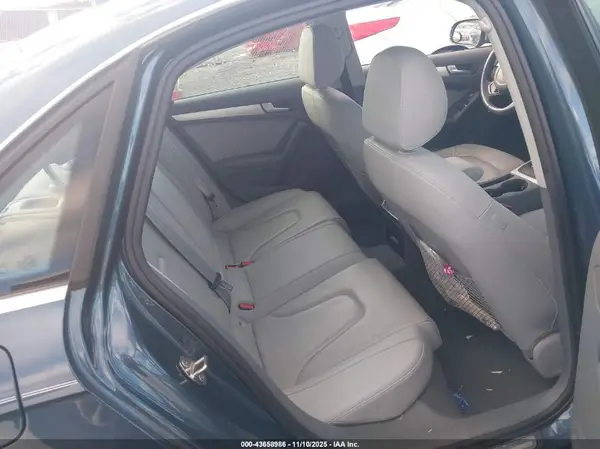 WAUFFAFL1GN017030 2016 AUDI A4 - Image 8