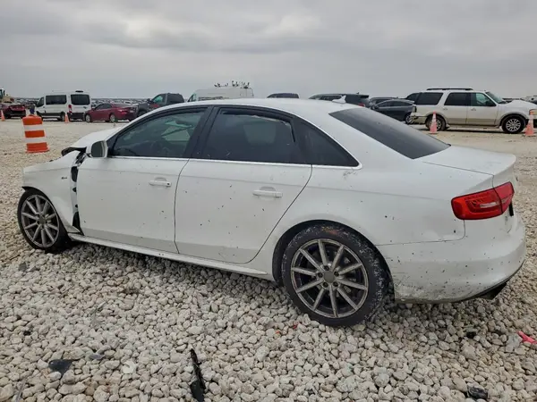 WAUFFAFL5GN017015 2016 AUDI A4 - Image 2
