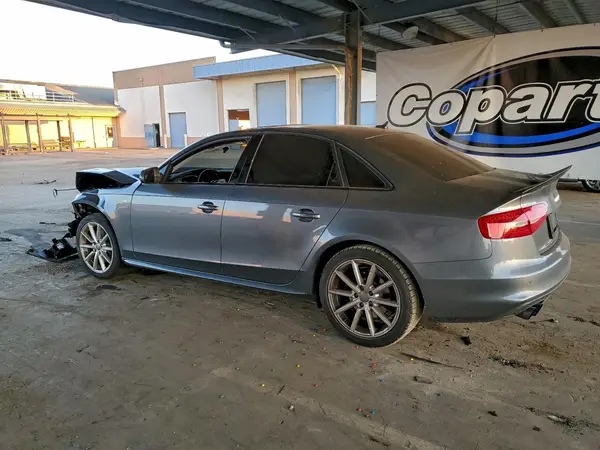 WAUFFAFL5GN017032 2016 AUDI A4 - Image 2
