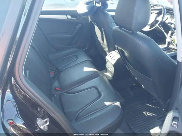 WAUFFAFL6GN000689 2016 AUDI A4 - Image 8