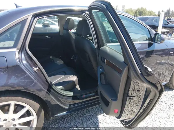 WAUFFAFL6GN010879 2016 AUDI A4 - Image 8