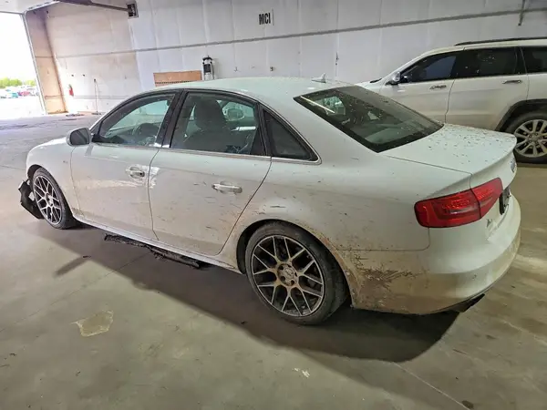 WAUFFAFL6GN017573 2016 AUDI A4 - Image 2