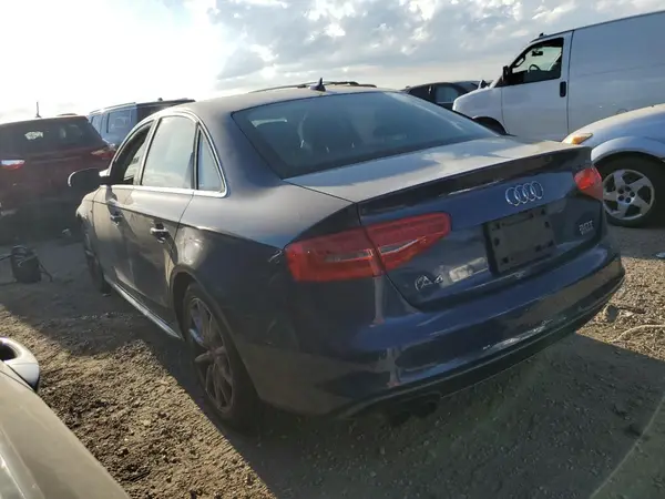 WAUFFAFL7GN010860 2016 AUDI A4 - Image 2