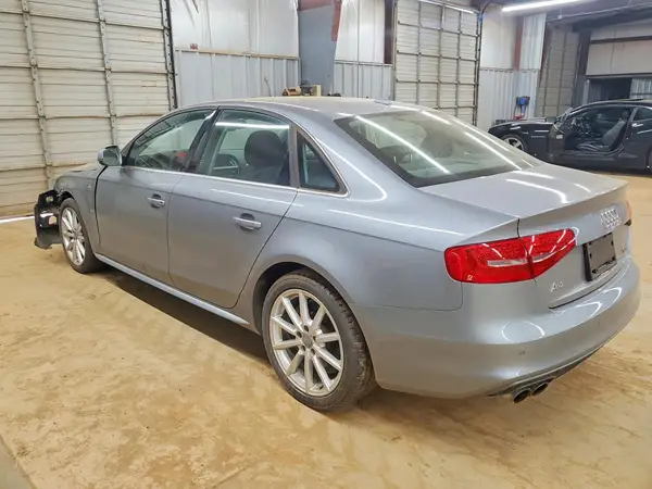 WAUFFAFL7GN015377 2016 AUDI A4 - Image 2