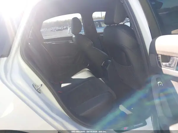 WAUFFAFL8GA005450 2016 AUDI A4 - Image 8