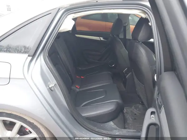 WAUFFAFLXGA005840 2016 AUDI A4 - Image 8