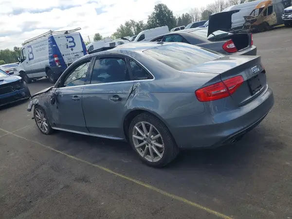 WAUFFAFLXGN000758 2016 AUDI A4 - Image 2