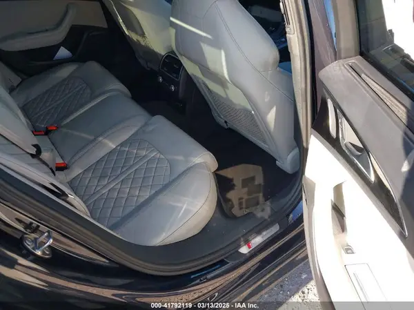 WAUFFBFC4JN049032 2018 AUDI S6 - Image 8