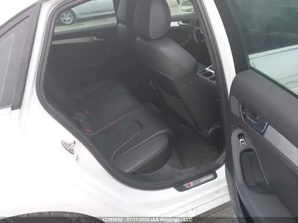 WAUFFCFL4GN015669 2016 AUDI A4 - Image 8