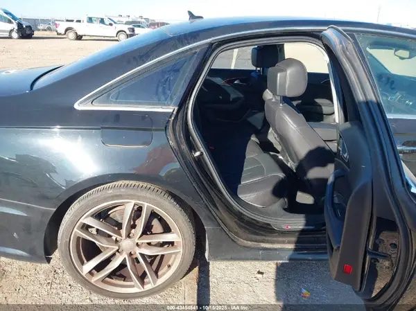 WAUFGAFCXGN003415 2016 AUDI A6 - Image 8