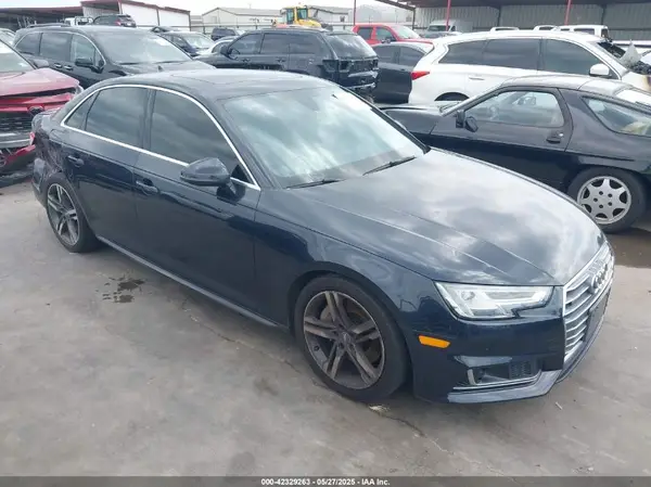 WAUFNAF41HN024198 2017 AUDI A4 - Image 1