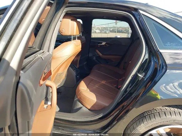 WAUFNAF41HN050672 2017 AUDI A4 - Image 8