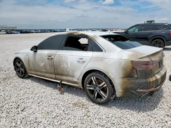 WAUFNAF42JN005746 2018 AUDI A4 - Image 2