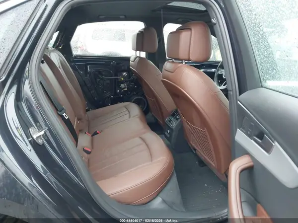 WAUFNAF43HN068512 2017 AUDI A4 - Image 8