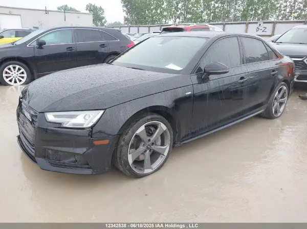 WAUFNAF43JA133159 2018 AUDI A4 - Image 2