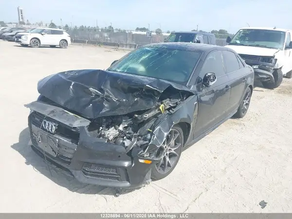 WAUFNAF44HN064193 2017 AUDI A4 - Image 2