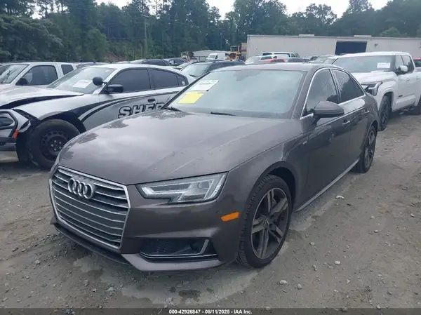 WAUFNAF45HA083200 2017 AUDI A4 - Image 2