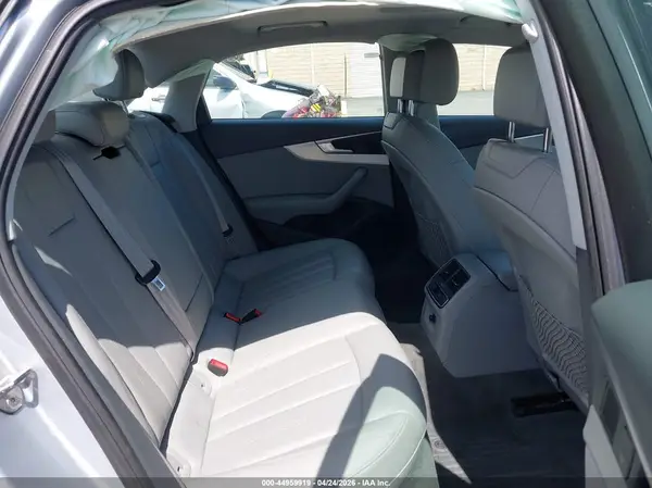 WAUFNAF45HN030053 2017 AUDI A4 - Image 8