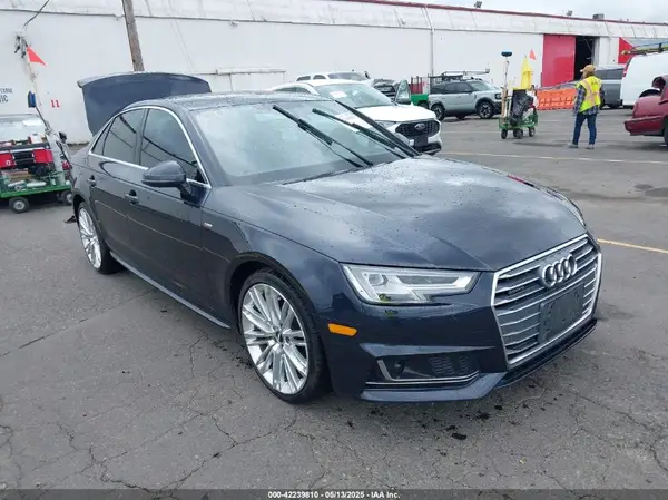 WAUFNAF45JA019132 2018 AUDI A4 - Image 1