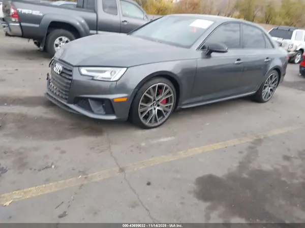 WAUFNAF45KA062502 2019 AUDI A4 - Image 2