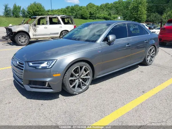 WAUFNAF46HN023581 2017 AUDI A4 - Image 2