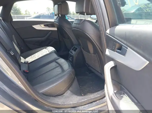 WAUFNAF46HN023581 2017 AUDI A4 - Image 8