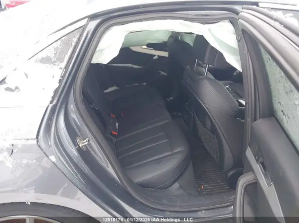 WAUFNAF46HN048092 2017 AUDI A4 - Image 8