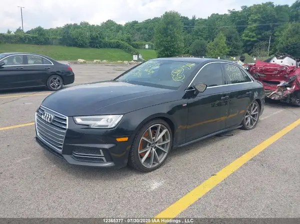 WAUFNAF46HN071596 2017 AUDI A4 - Image 2