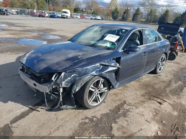 WAUFNAF46JA127212 2018 AUDI A4 - Image 2