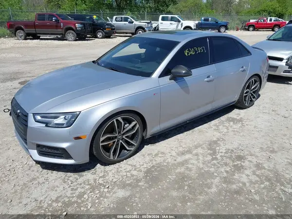 WAUFNAF47HN000262 2017 AUDI A4 - Image 2