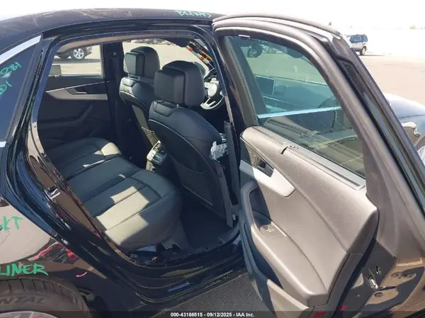 WAUFNAF47HN044004 2017 AUDI A4 - Image 8
