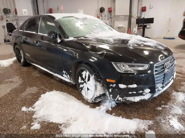 WAUFNAF49HA083944 2017 AUDI A4 - Image 1